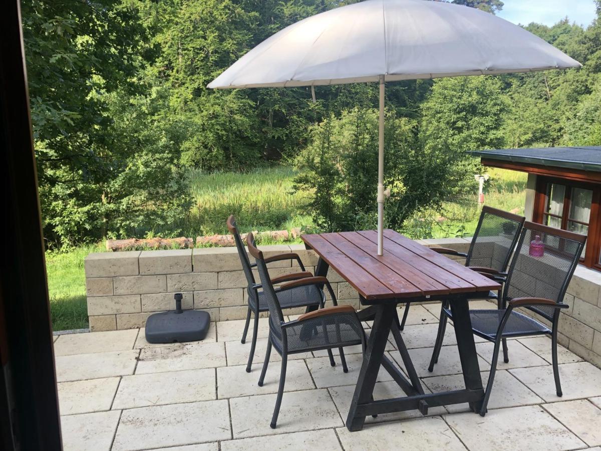Bungalows Am Waldessaum Bei Hohenzieritz 外观 照片