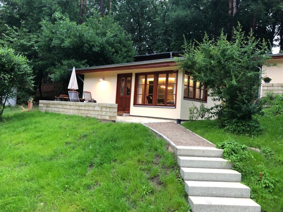 Bungalows Am Waldessaum Bei Hohenzieritz 外观 照片